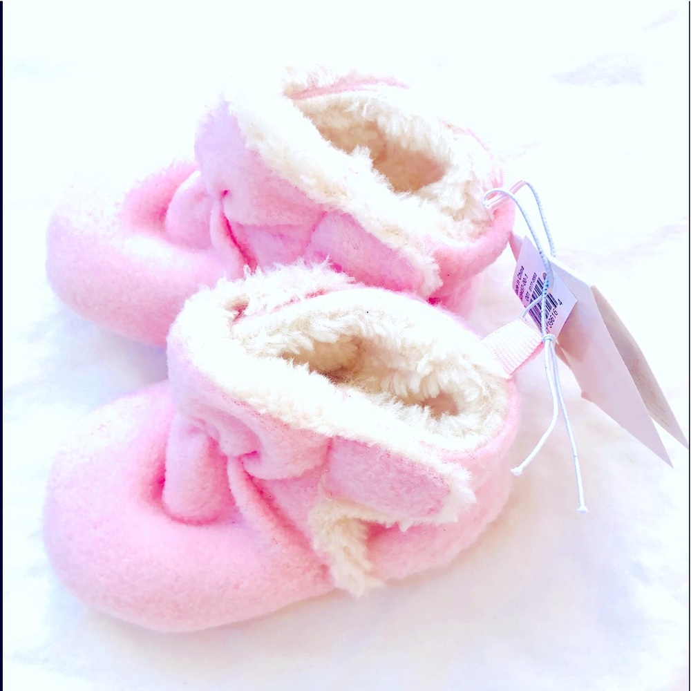 NWT Old Navy Cozy Fleece Sherpa Baby Slipper Booties, Pink, Size 6-12 months